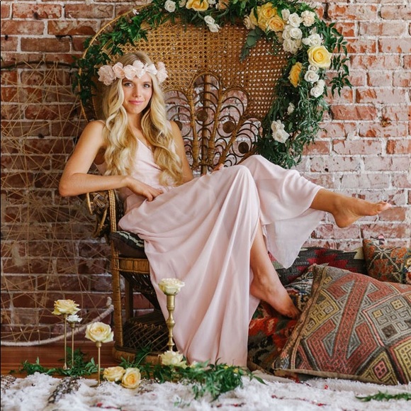 Ceremony by Joanna August Dresses & Skirts - CEREMONY JOANNA AUGUST BOHO HALTER WRAP MUTED PINK FLORAL CHIFFON MAXI DRESS SM